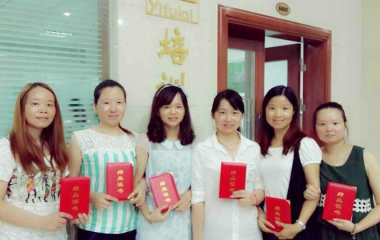 2014年5月1日學員畢業合影